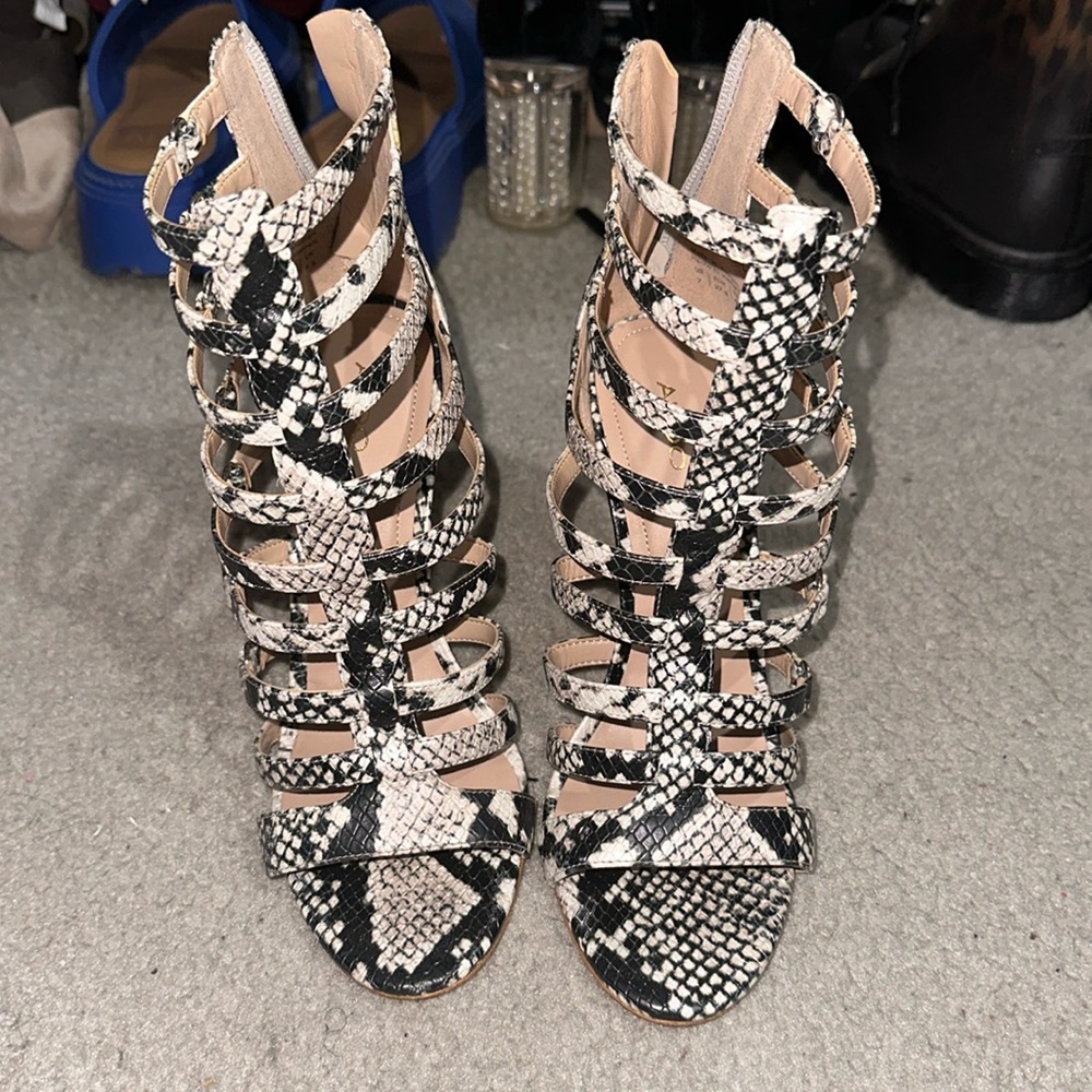 Aldo heels size 7